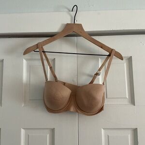 Aerie Tan Underwire strapless Bra NWT size 32DD